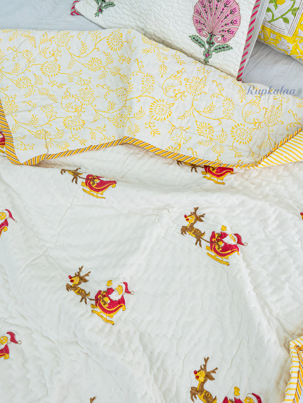 Happy Santa Hand Block Reversible Mulmul Baby Quilt