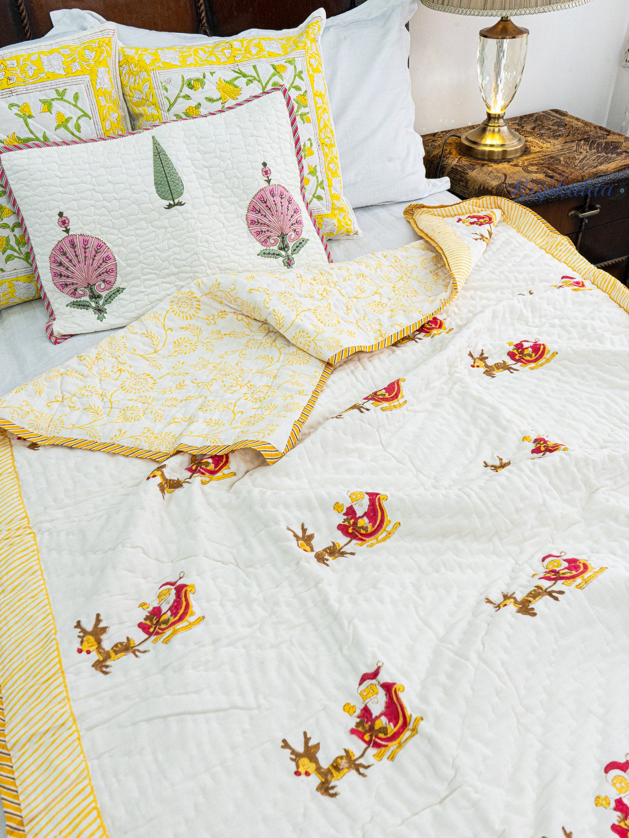 Happy Santa Hand Block Reversible Mulmul Baby Quilt