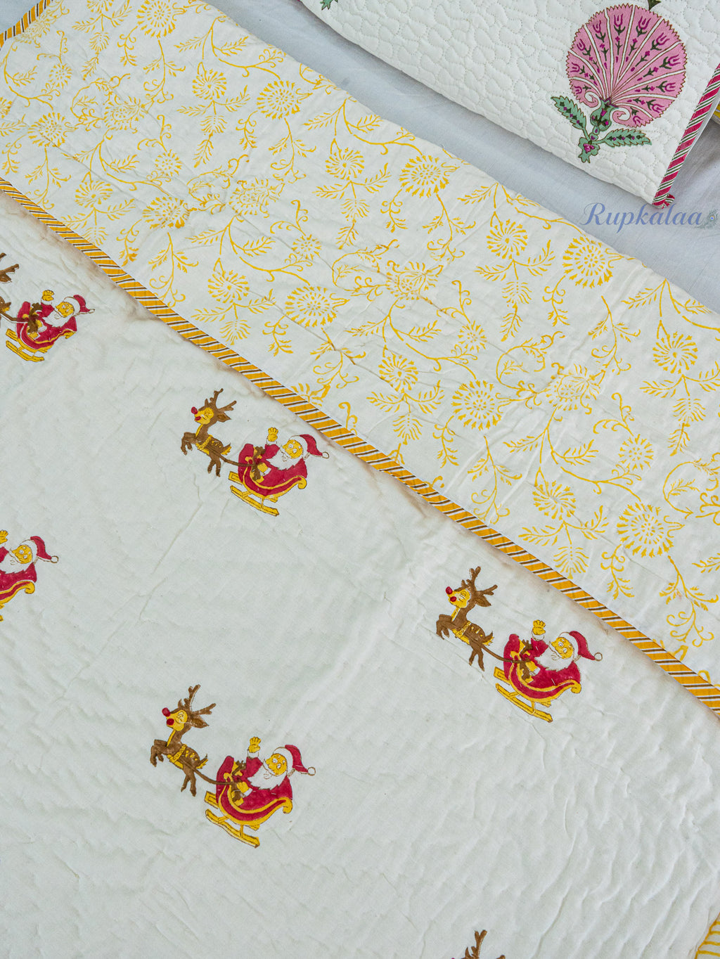 Happy Santa Hand Block Reversible Mulmul Baby Quilt
