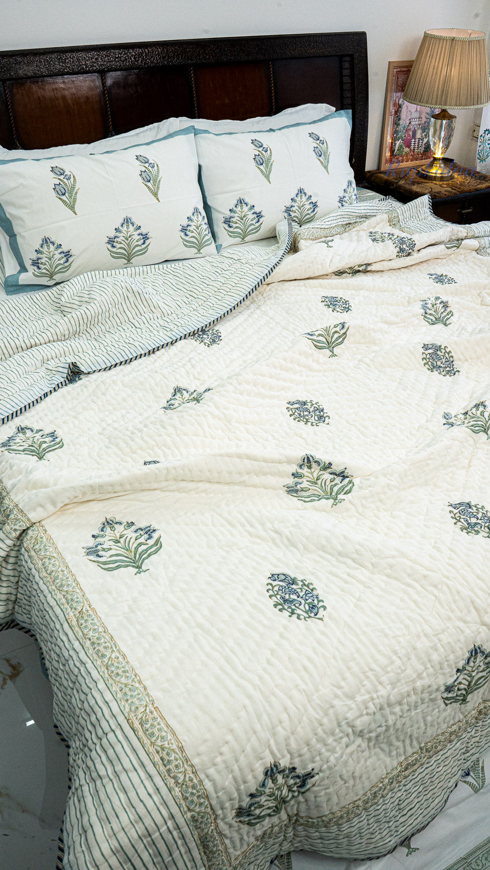 Gentle Canopy Quilt and Bedsheet Set