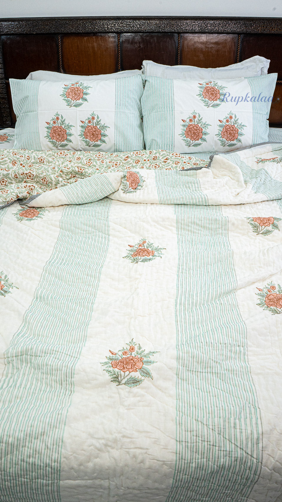 Agni Kusum Reversible Mulmul Double Bed Quilt