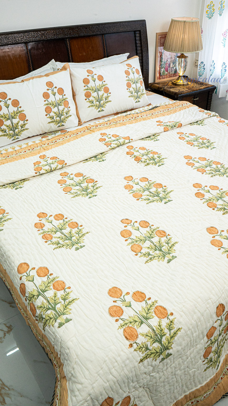 Golden Drift Quilt and Bedsheet Set