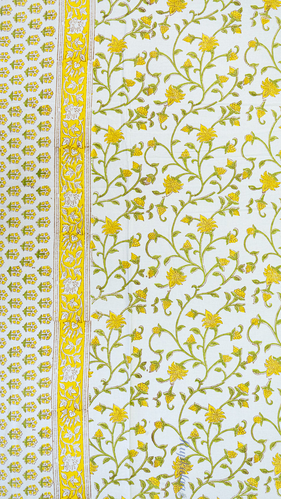 Summer Meadow Thick Cotton Bedsheet with Two Pillow Covers