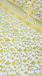 Summer Meadow Thick Cotton Bedsheet with Two Pillow Covers