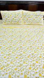 Summer Meadow Thick Cotton Bedsheet with Two Pillow Covers