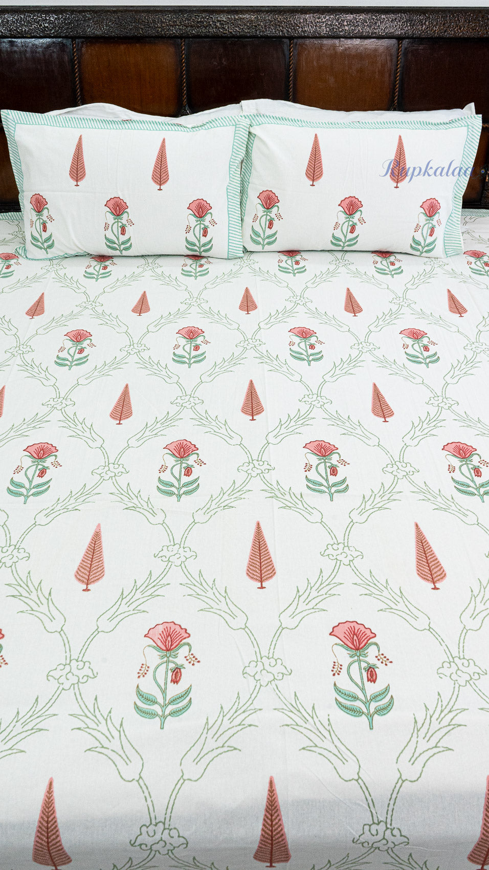 Phool Bagh Thick Cotton Bedsheet with Two Pillow Covers