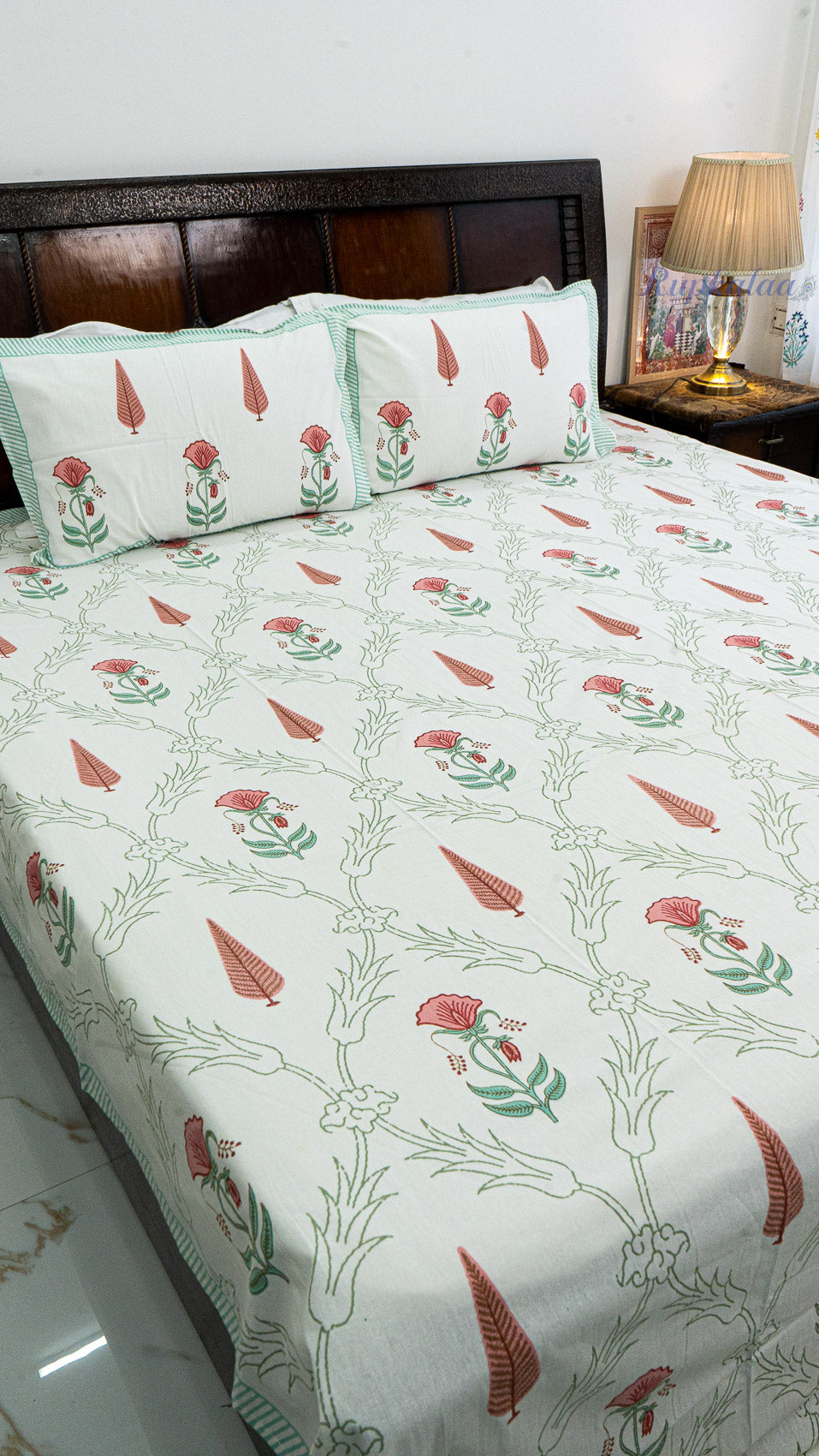 Phool Bagh Thick Cotton Bedsheet with Two Pillow Covers