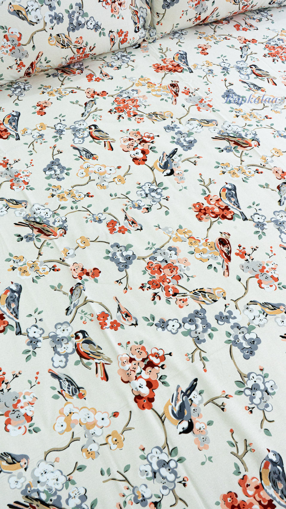 Sugandha Thick Cotton Bedsheet with Two Pillow Covers