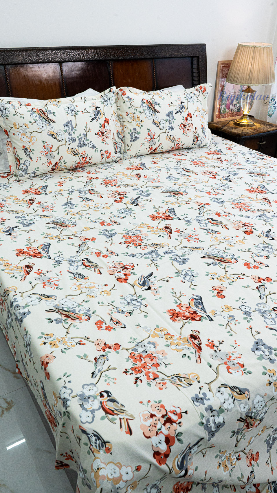 Sugandha Thick Cotton Bedsheet with Two Pillow Covers