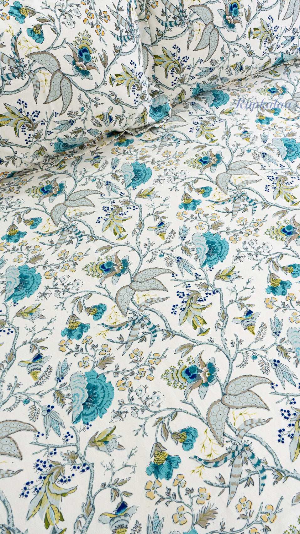 Pushp Aangan Cotton Bedsheet with Two Pillow Covers