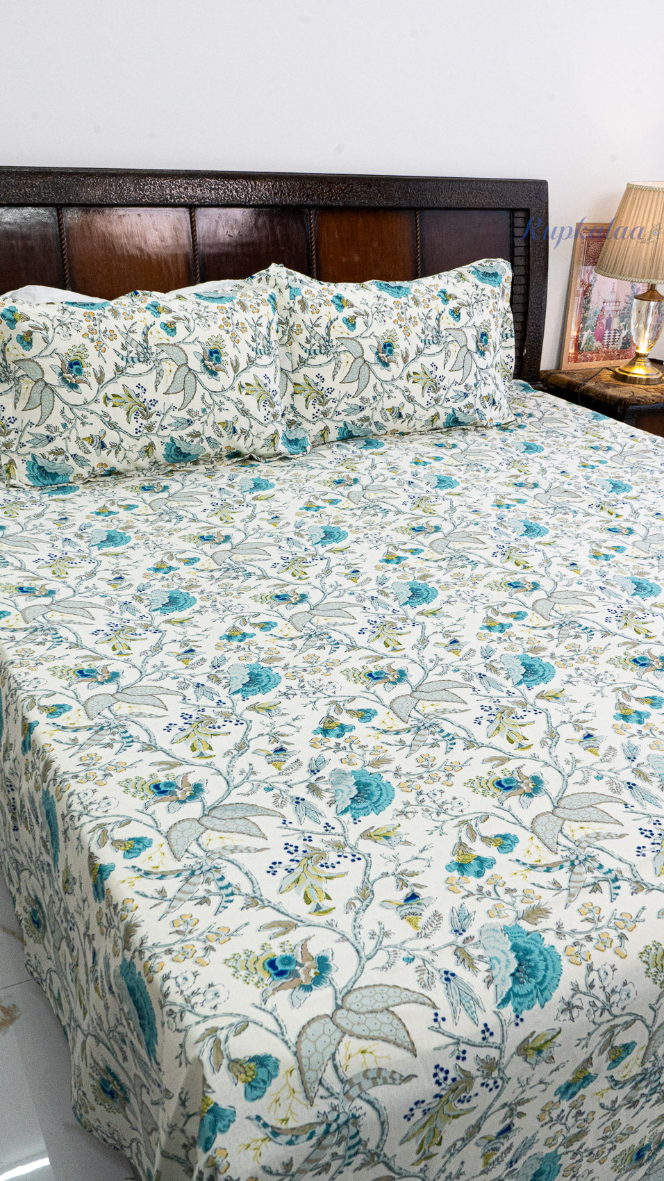 Pushp Aangan Cotton Bedsheet with Two Pillow Covers