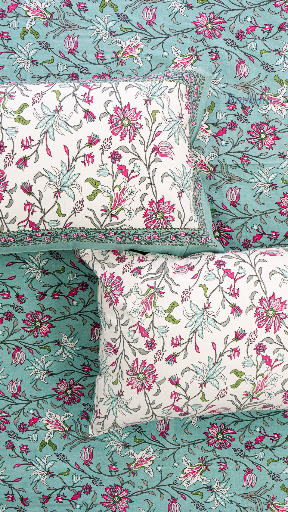 Maharani Bagh Cotton Bedsheet with Two Pillow Covers