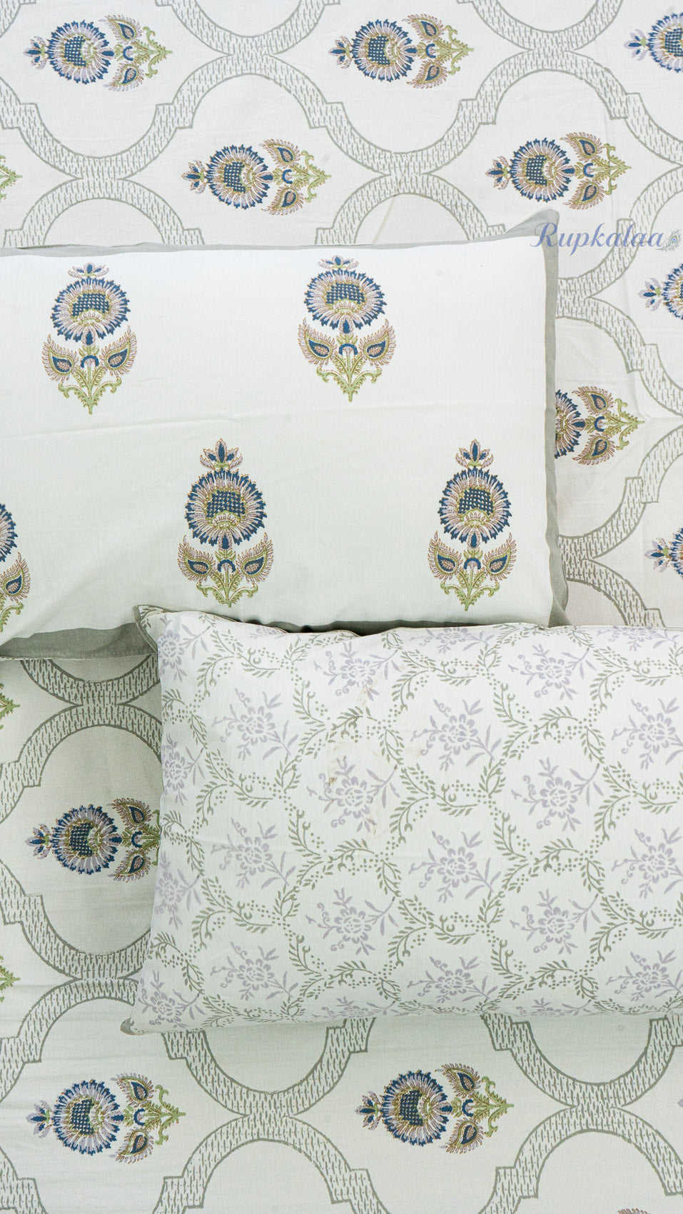 Dharti Gul Cotton Bedsheet with Two Reversible Pillow Covers