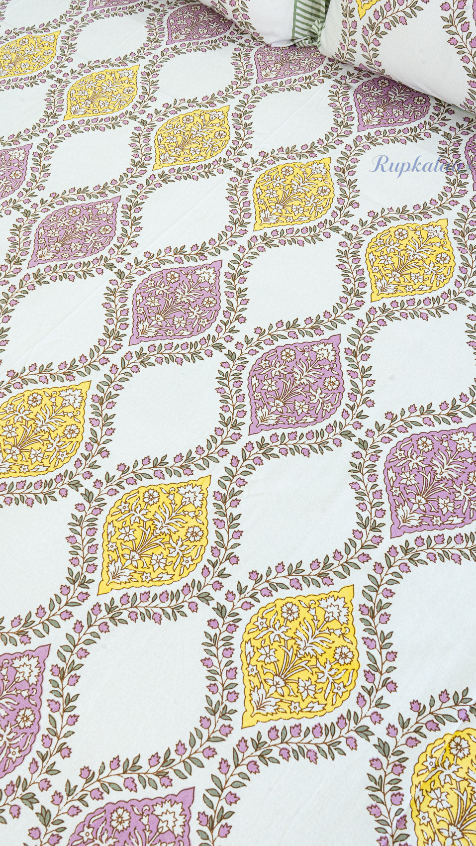 Karigari Cotton Bedsheet with Two Reversible Pillow Covers