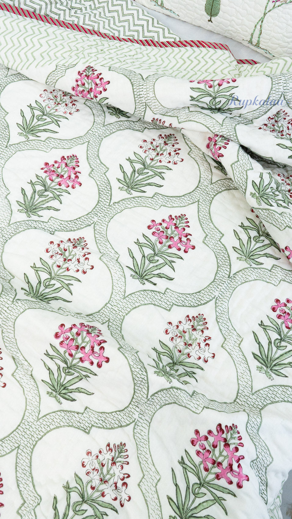 Shahi Haveli Handblock Reversible Mulmul Quilt