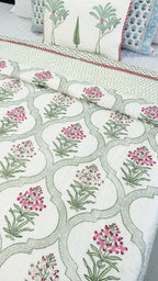 Shahi Haveli Handblock Reversible Mulmul Quilt