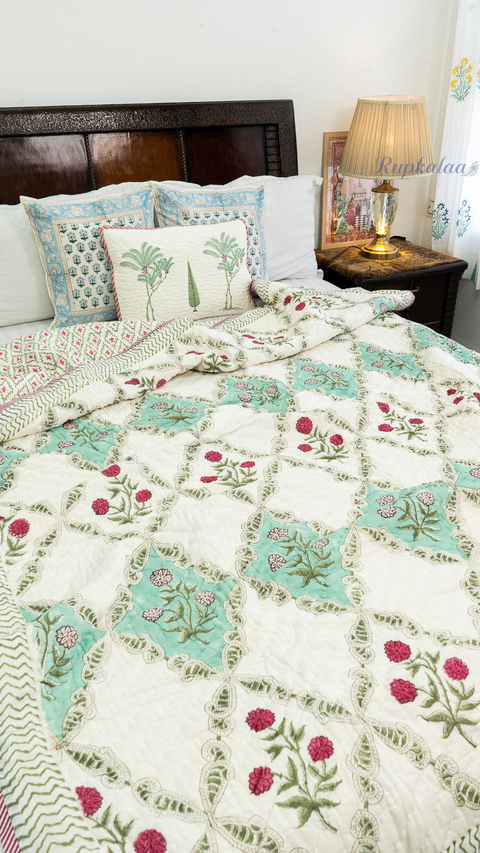 Ocean Drift Handblock Reversible Mulmul Single Quilt