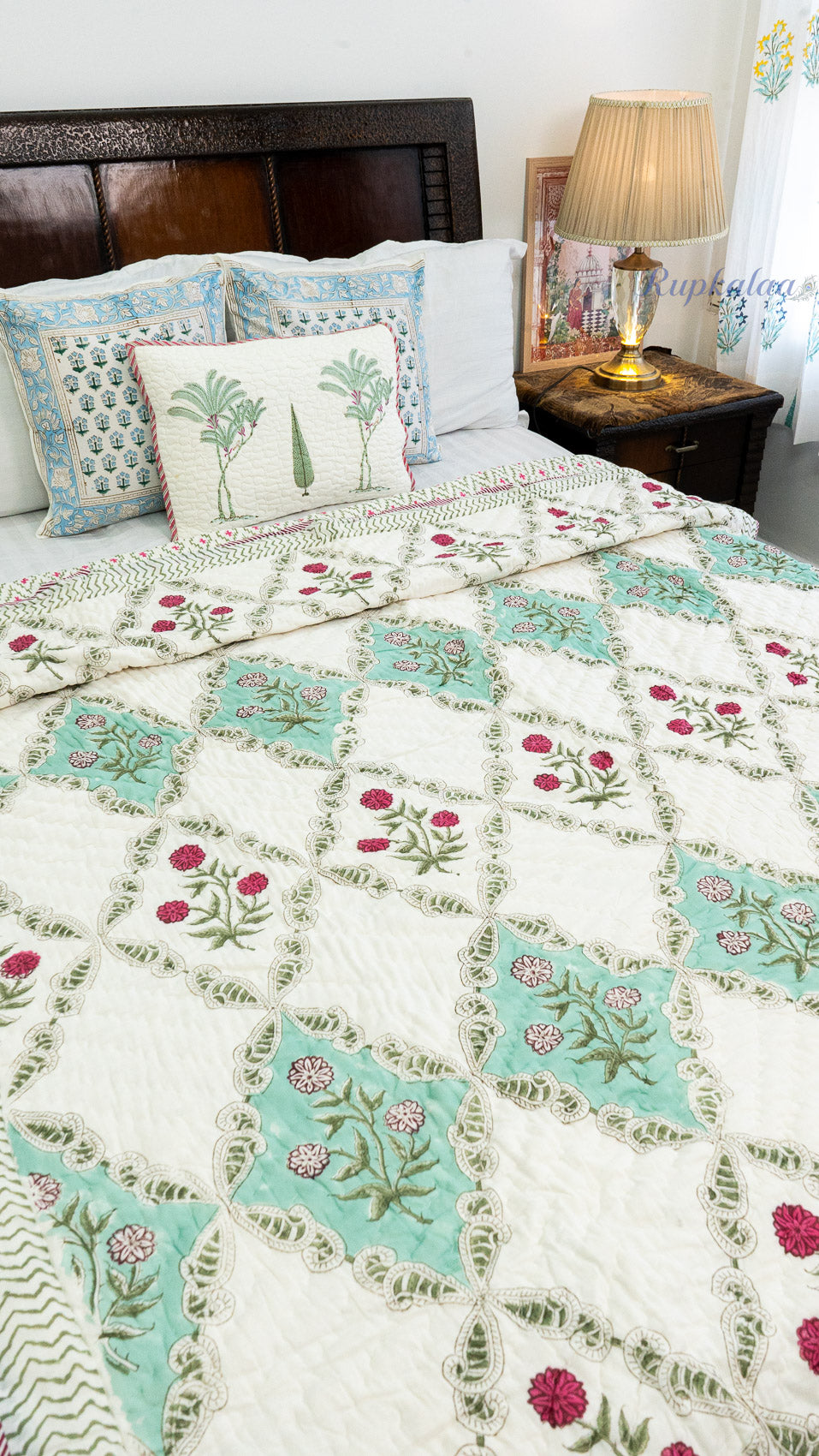 Ocean Drift Handblock Reversible Mulmul Single Quilt