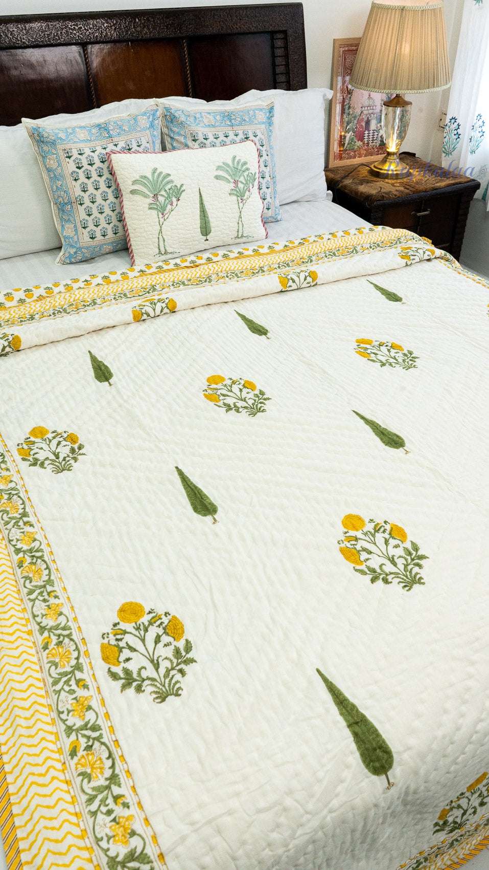 Swarna Bagh Reversible Mulmul Single Quilt