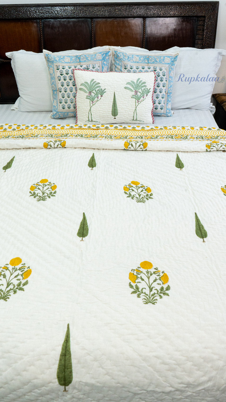 Swarna Bagh Reversible Mulmul Single Quilt