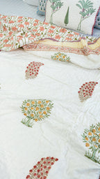 Poppies at Dusk Reversible Mulmul Single Quilt